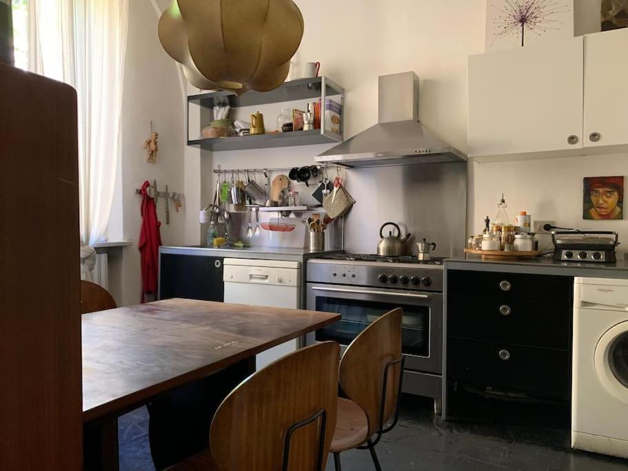 Location Naviglio With Terrace Apartment